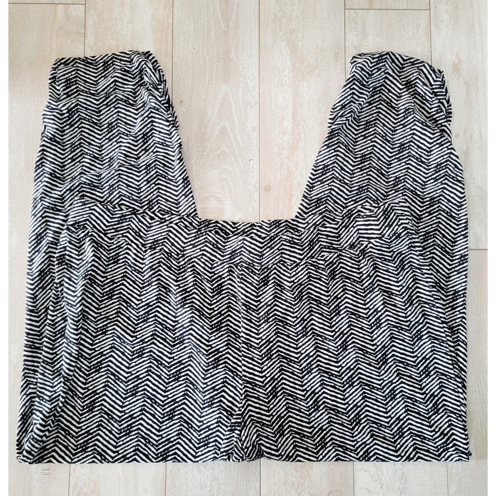 Chico's Skimmer Pants Black White Chevron Print Elastic Waist  Size‎ 3 XL